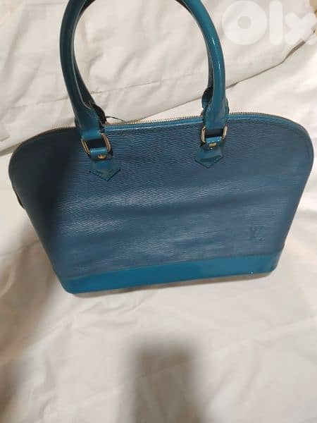 bag Copy LV Epi Alma blue big size used onc 15