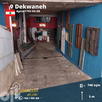 Warehouse for sale in Dekwaneh