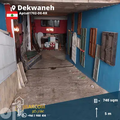 Warehouse for sale in Dekwaneh