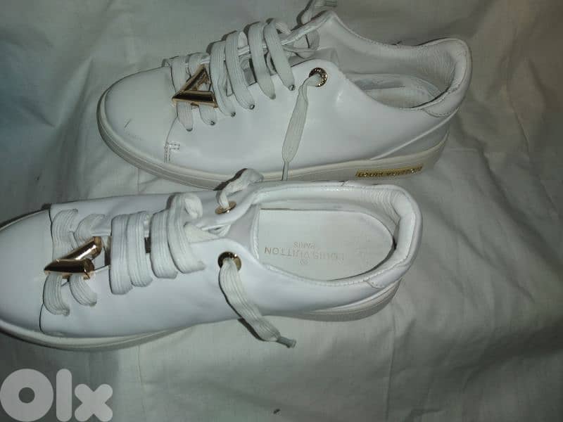 shoes copy Lv size 38 39 worn once 1