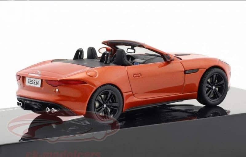 Jaguar F-type V8--S  (2013) 3
