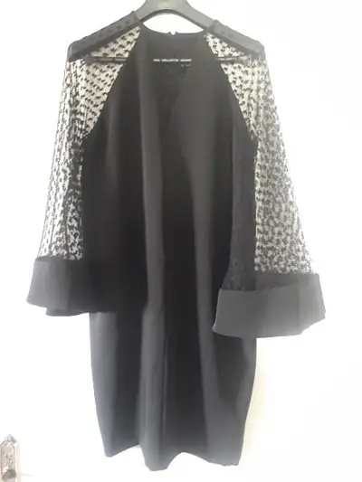 Tomaso black dress with dentelle size 40