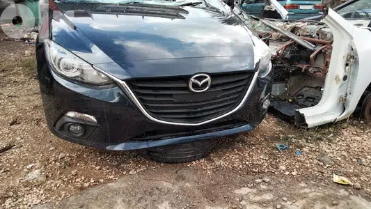 قطع فرط سيارات يابانية القديمة والجديدة