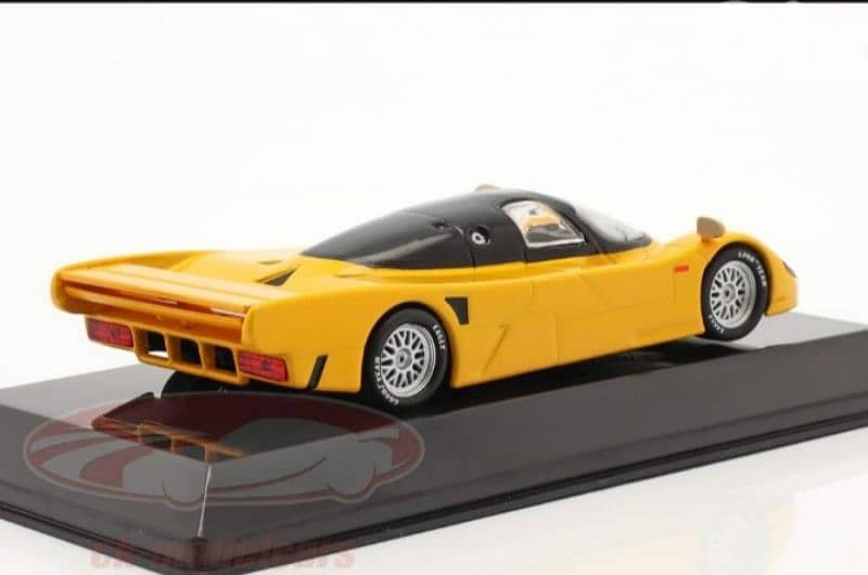 Dauer Porsche 962 (1993) diecast car model 1;43. 3