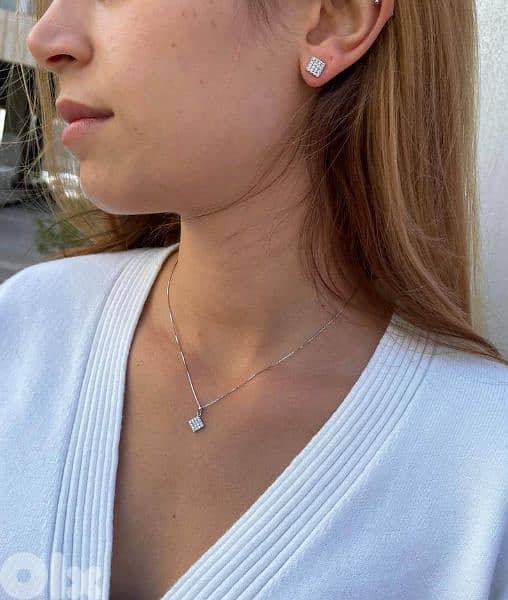 earrings 2 sizes square zirkon high quality  2=15$ 4