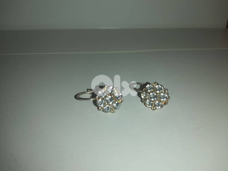 earrings silver tone  2= 15$ 1