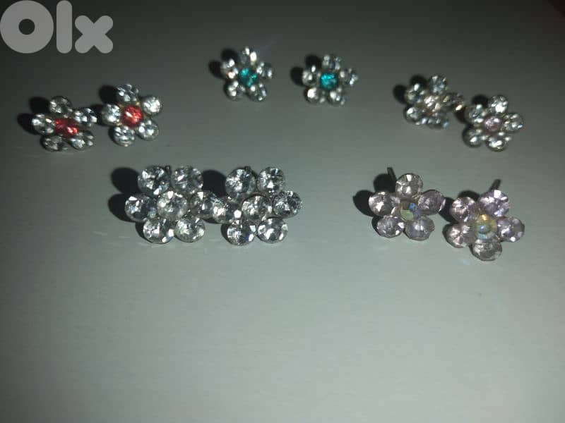 earrings flower shap zc 6 colours 2=15$ 1