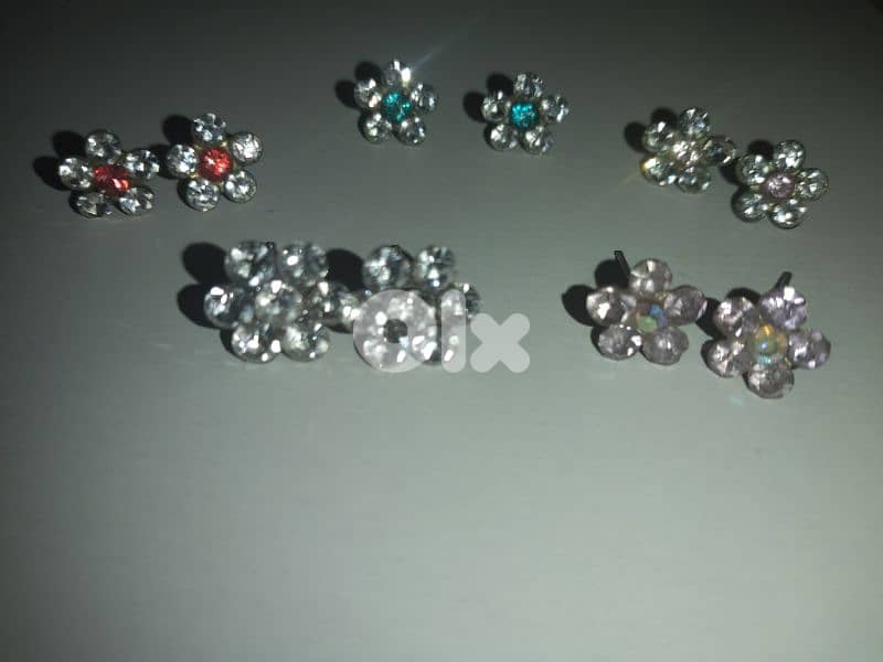 earrings flower shap zc 6 colours 2=15$ 3