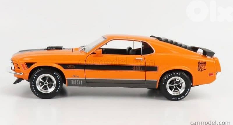 Ford Mustang Mach 1 (1970) diecast car model 1;18. 1