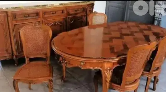 دهان موبيليا Wood painter & carpenter