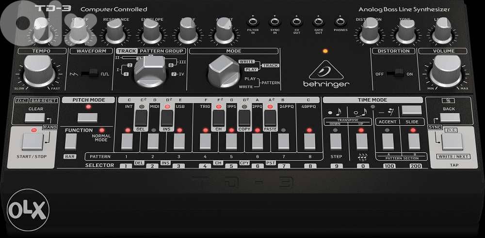 Behringer TD-3-BK Analog Bass Line Synthesizer with 16-step Sequencer 1