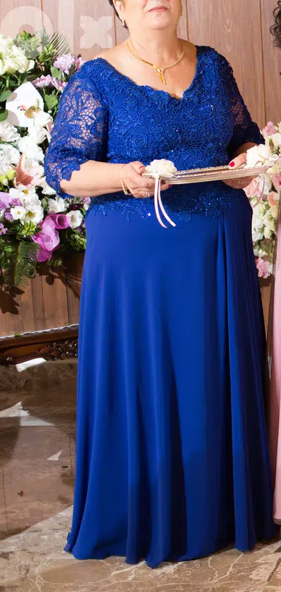 Customized bride’s mother wedding dress