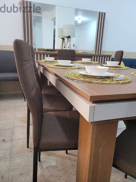 Dinning Table + 6 Chairs 0