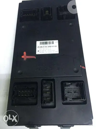 Genuine Mercedes w164 ML-CLASS SAM Module control unit