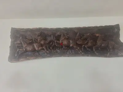 لوحة نحت حصان