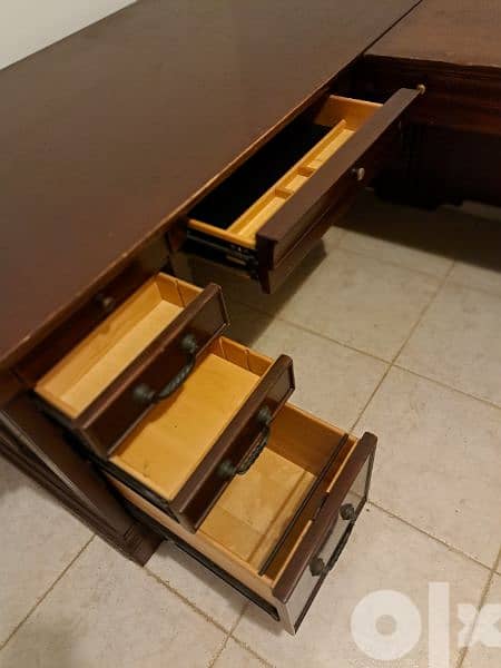 Oak Desk 4