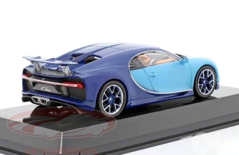 Bugatti Chiron diecast car model 1;43. 3