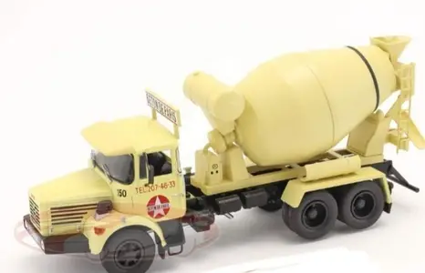 Berliet Cement Truck diecast car model 1;43.