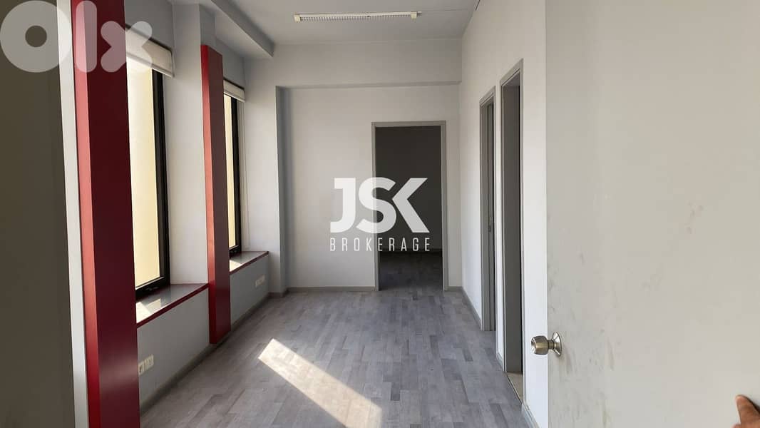 L10517-Nice Office For Rent in Downtown Near Beirut Souks 0