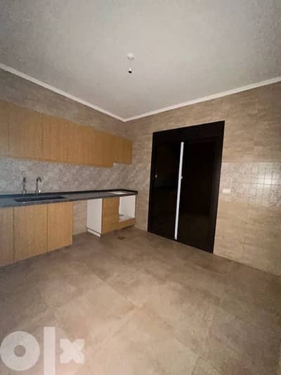 duplex for sale in aatchaneh best offre - عطشانة بيت مسك شقة للبيع