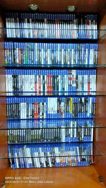 ps4 used like new open box with warranty 0