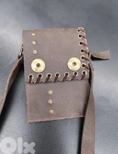 Chipie leather bag