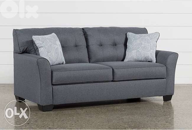 3 seats sofa 0
