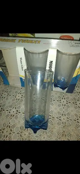 glasses blue only 6 pieces left crystal