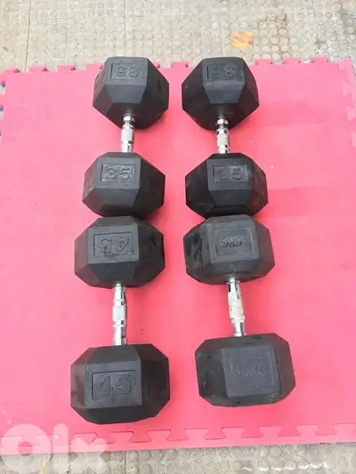 dumbbells like new lkilo b 1.80$ 70/443573 RODGE