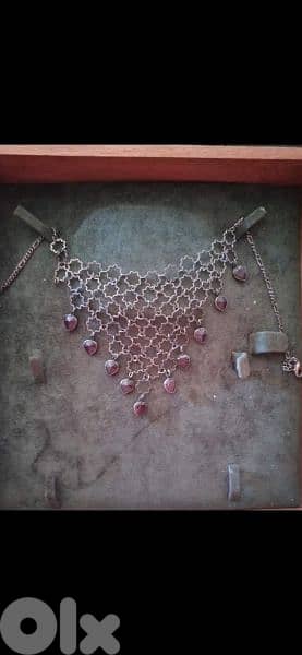 necklace metal with hearts pendants 2