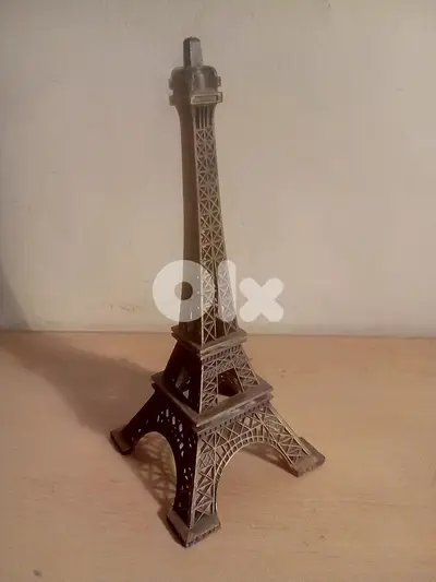 tour effel metallic figurine 18cm