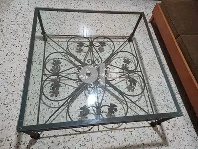 Ferforjé Table