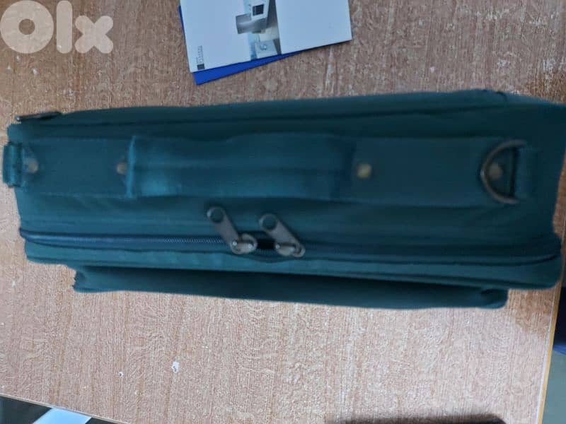 Hand & back luggage (widex) 1