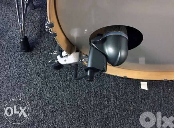 Shure Beta 52A (Kick Drum Microphone) 6