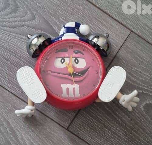 M&Ms retro style collectible alarm clock 2