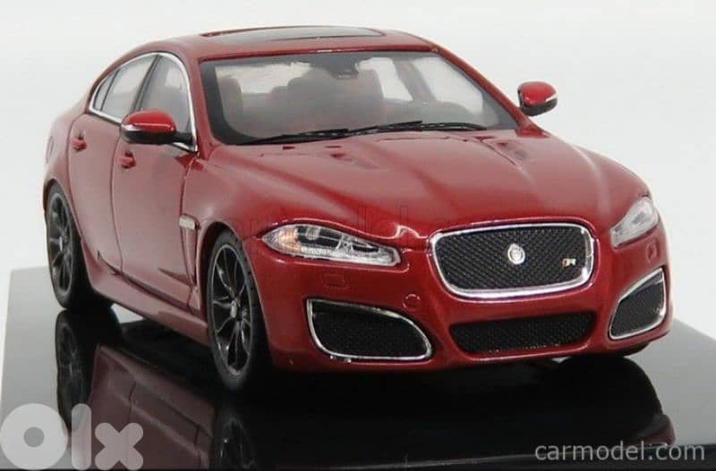 Jaguar XF-R diecast car model 1;43. 3