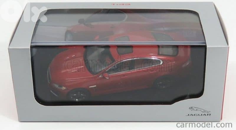 Jaguar XF-R diecast car model 1;43. 5