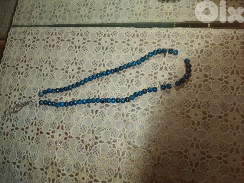 Antique sebha lon azra2 mta3am aswad 2