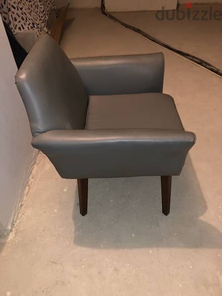 Armchairs 0
