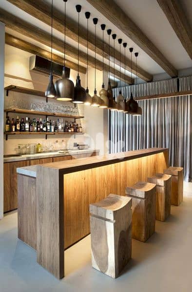 Classic bar - Indoor & outdoor. 6