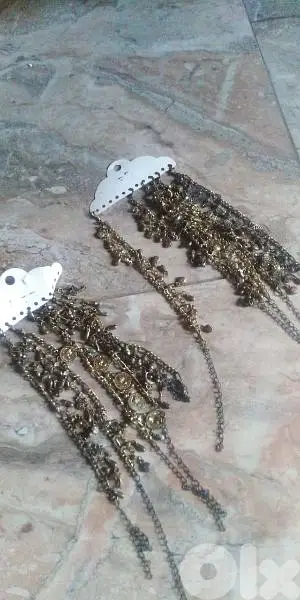 خلخال ب ٣٠ الف ليره