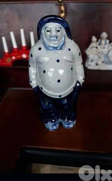 antique 0