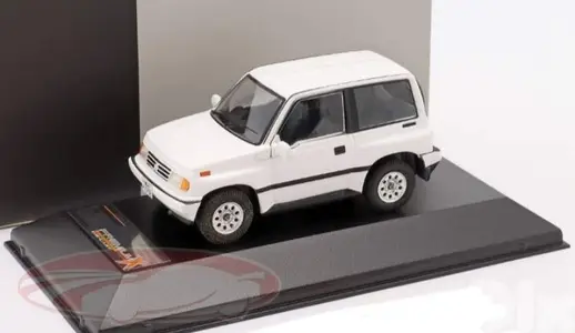 Suzuki Escudo diecast car model 1;43.