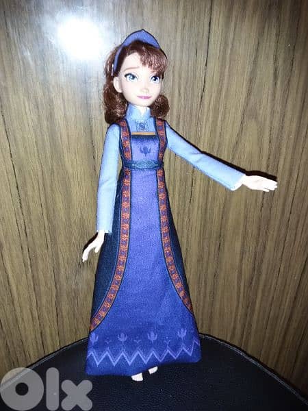 QUEEN IDUNA FROZEN 2 DISNEY Great ARENDELLE COUPLE MOM Rare doll=25$ 1