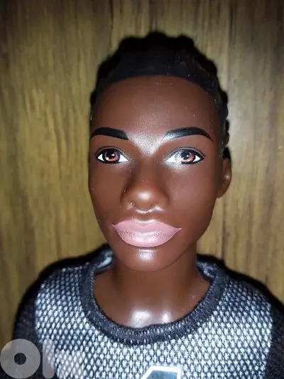 KEN FASHIONISTAS 130 LOS ANGELES JERSEY Mattel 2018 Great doll=19$