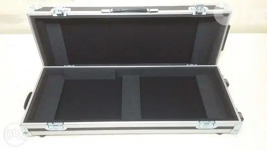 Flight case (Light weight) for Keyboard Korg PA4x with trolley