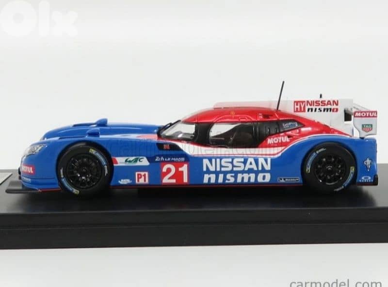 Nissan GT-R Nismo (Le Mans 2015) diecast car model 1;43. 1