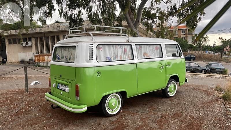 bus van Volkswagen type 2 (فان فولز) 0