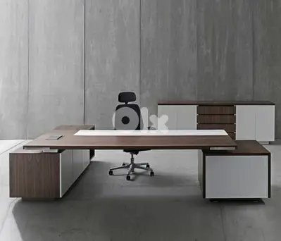 desk مكتب