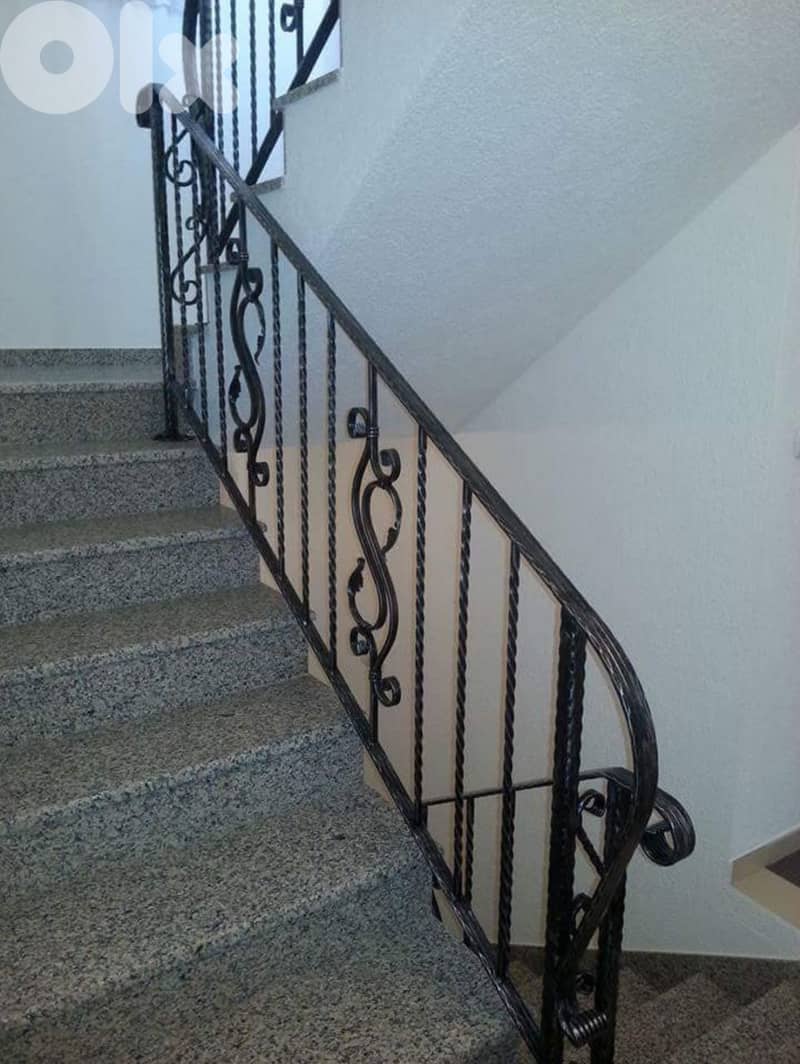 Handrails -الدرابزين 1